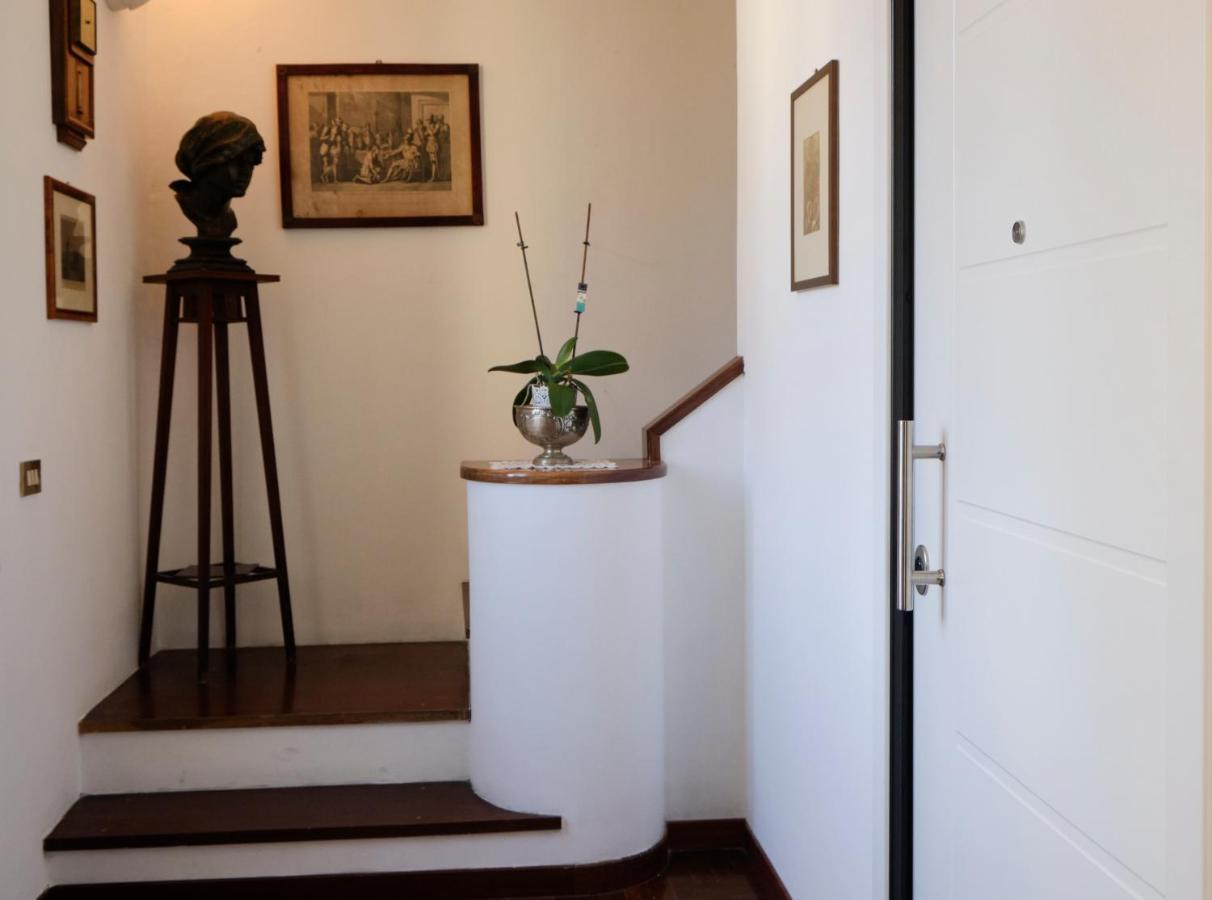 팔레르모 Attico Con Terrazza Sul Porto 아파트 외부 사진