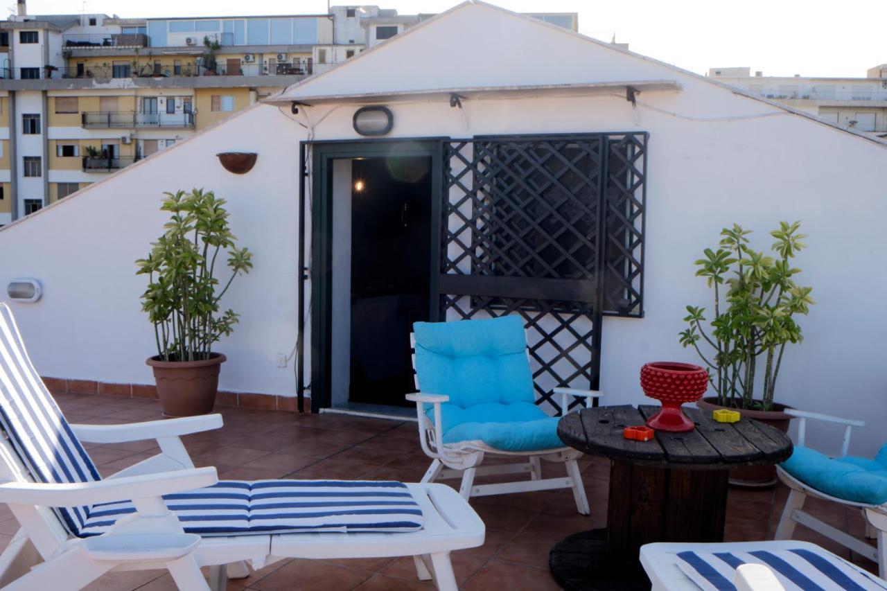팔레르모 Attico Con Terrazza Sul Porto 아파트 외부 사진