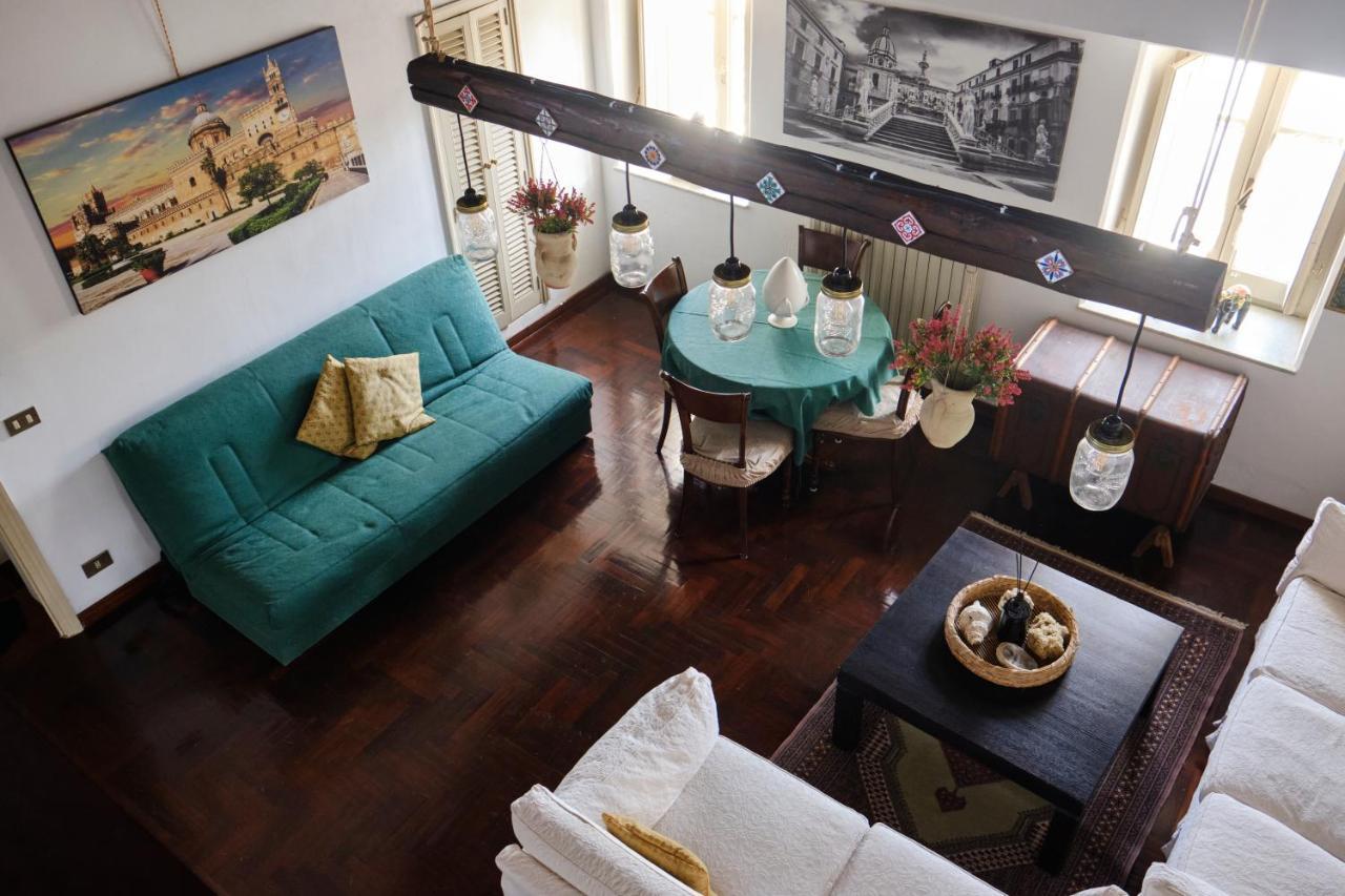 팔레르모 Attico Con Terrazza Sul Porto 아파트 외부 사진