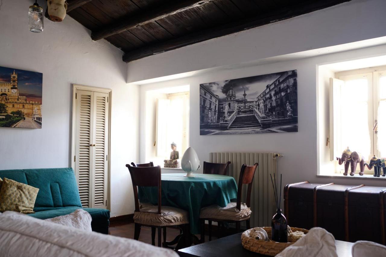 팔레르모 Attico Con Terrazza Sul Porto 아파트 외부 사진